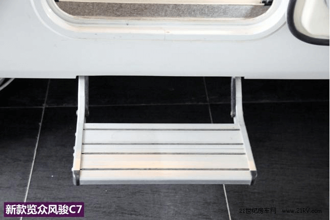 改款不止于顏值 新舊款覽眾C7對比簡評 改款不止于顏值 新舊款覽眾C7對比簡評