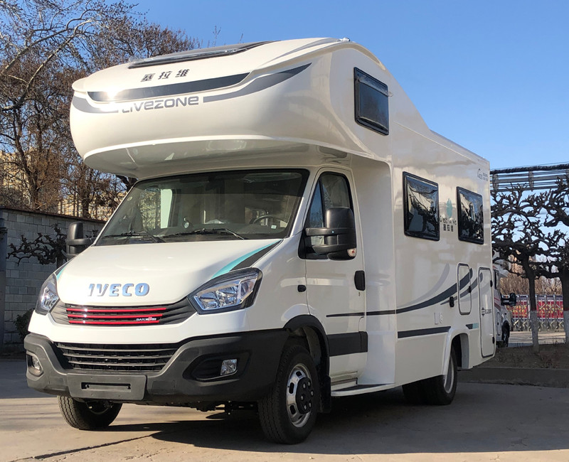 舒適、空間、安全,樣樣具備的房車 舒適、空間、安全,樣樣具備的房車