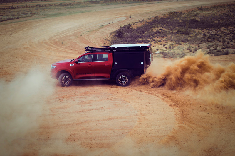 開(kāi)著二炮去宿營(yíng)什么感受？