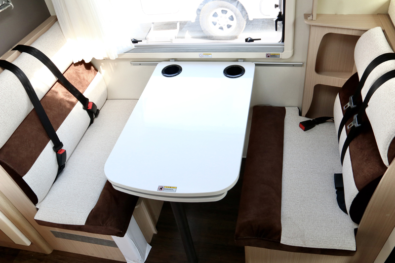 既安全又舒適,選這款房車才對(duì) 既安全又舒適,選這款房車才對(duì)