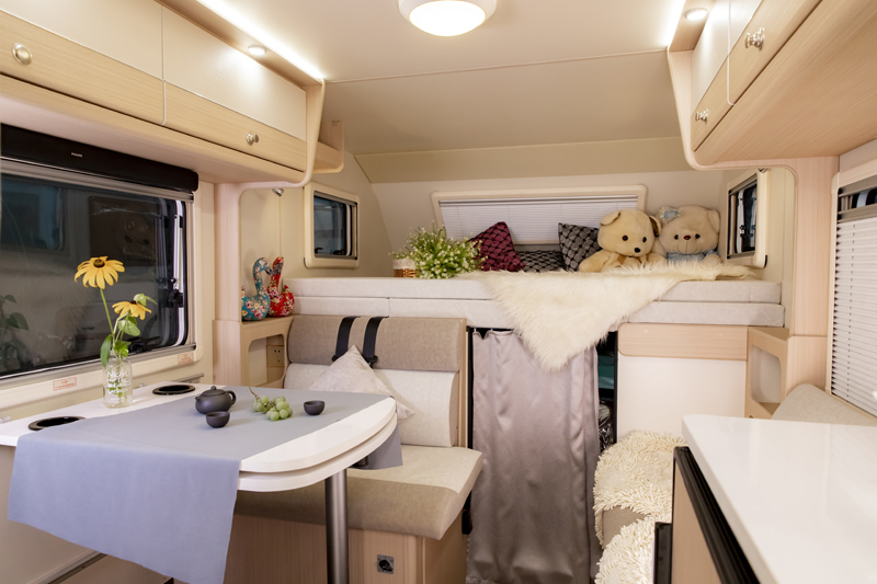 想要大床房車，可以看這兩款