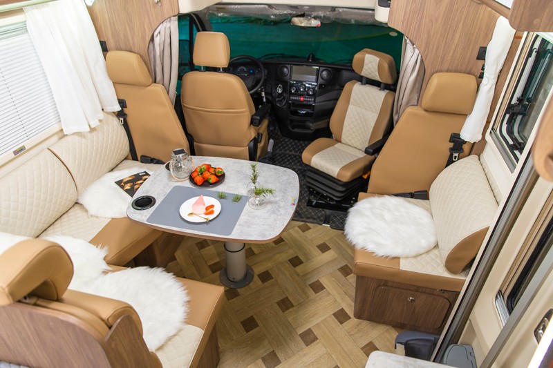 2021年選房車，自動檔、大空間、國六