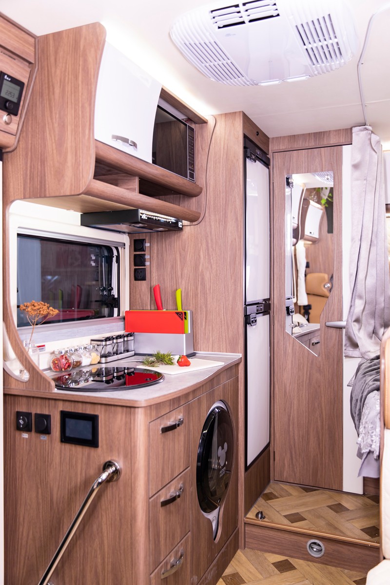 2021年選房車，自動檔、大空間、國六