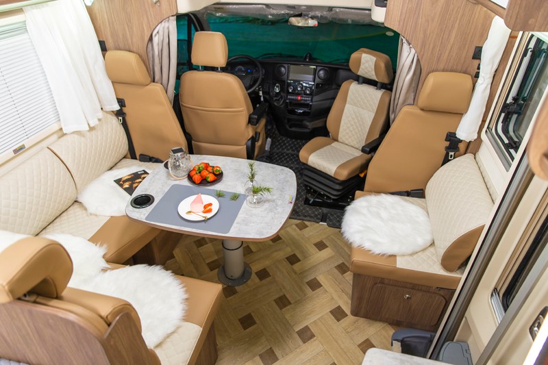 品質(zhì)、安全、舒適、空間，這款房車沒得挑