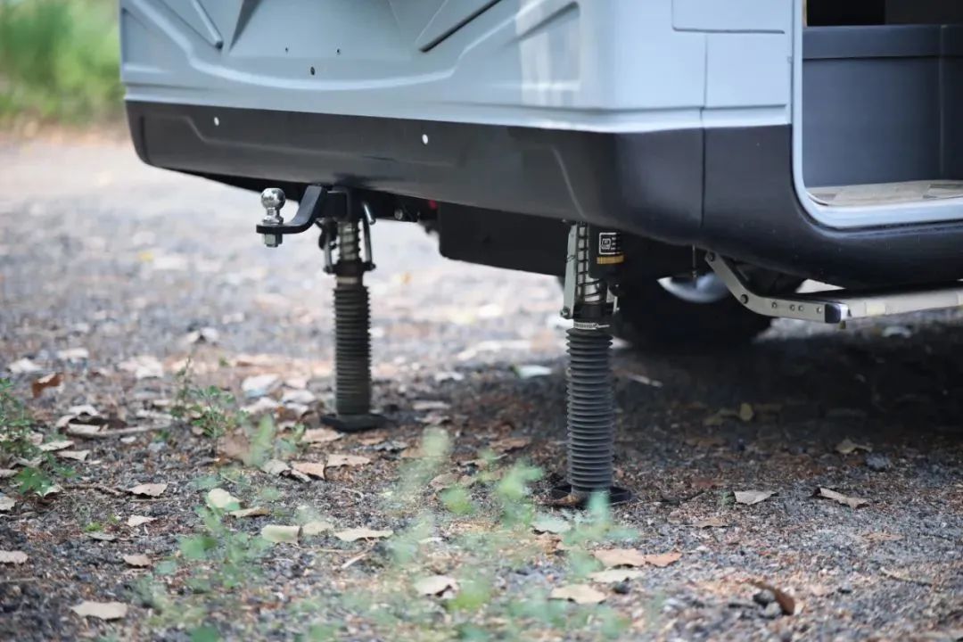 去海邊和野外,尋找失落的安寧 去海邊和野外,尋找失落的安寧