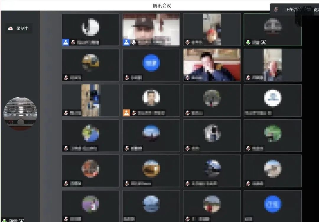 以用戶為中心，覽眾房車高管與用戶在線懇談
